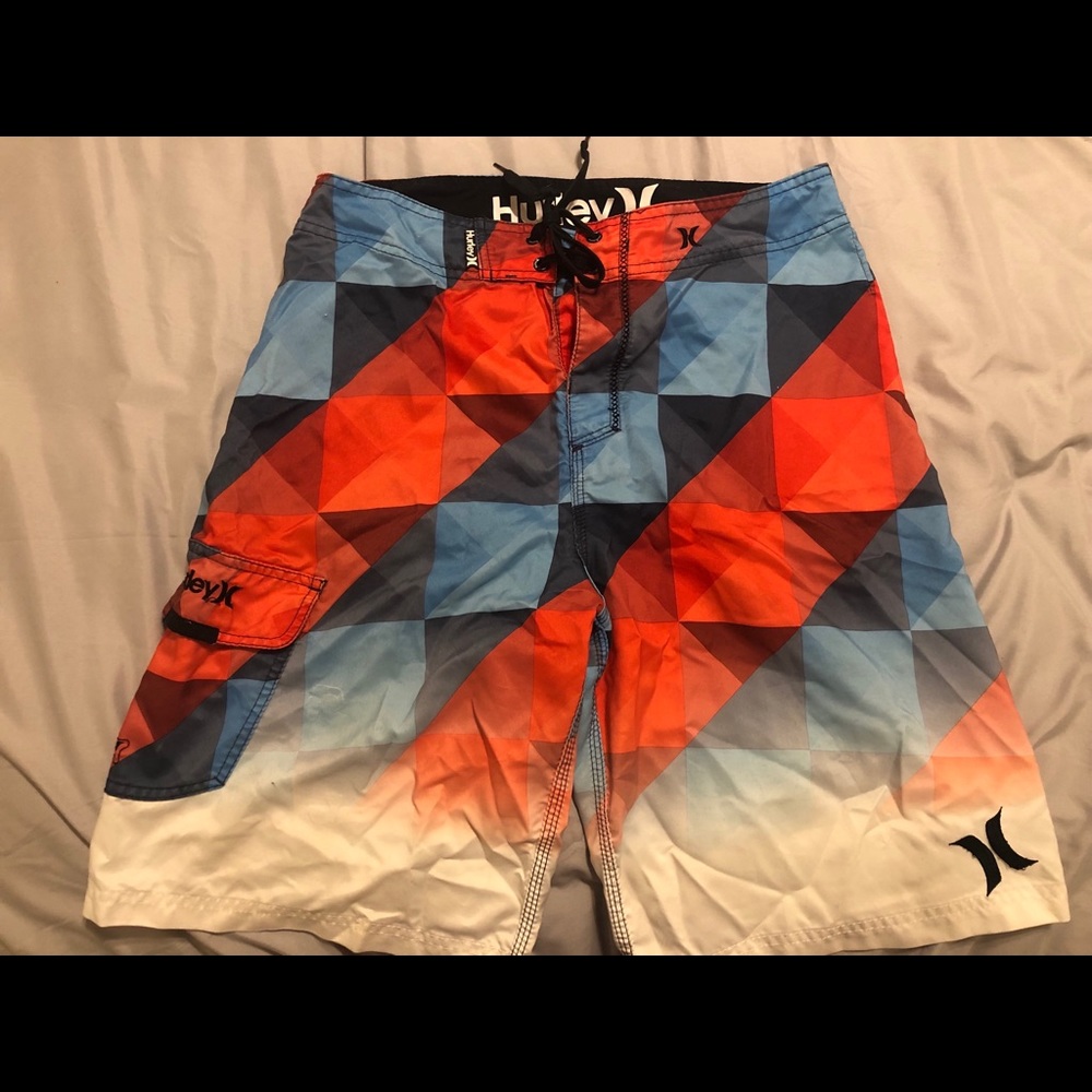 Men’s Hurley board shorts